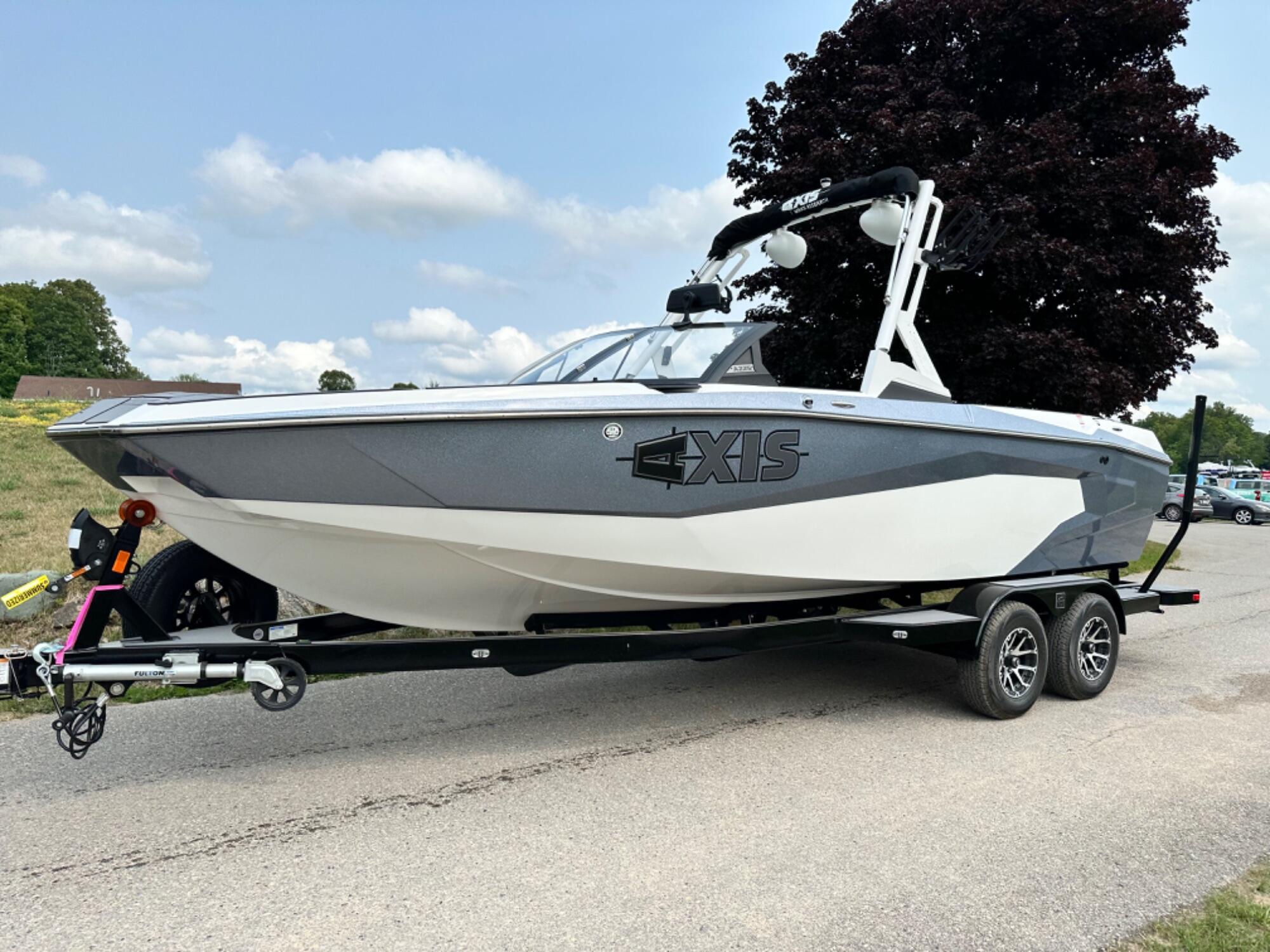 2023 Axis A225, Walloon Lake Michigan - boats.com