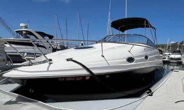 Regal 2665 Commodore