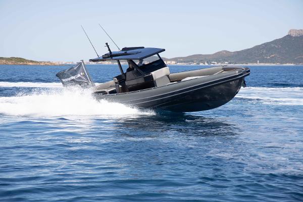 2025 Novamarine Black Shiver 100