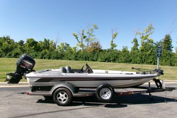 1998 Ranger 461 VS Commanche