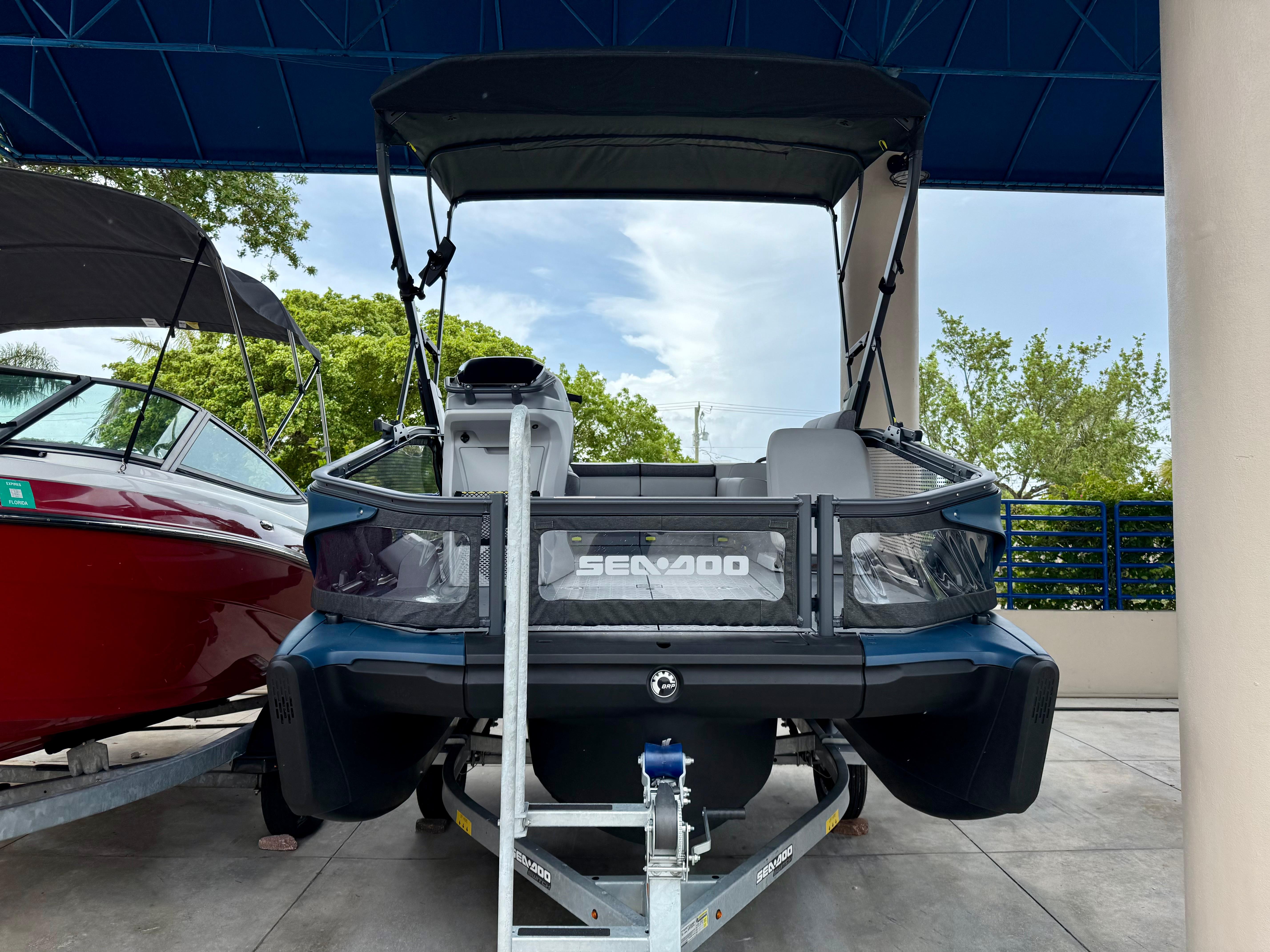 2025 Sea-Doo Switch Sport Compact