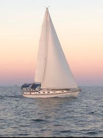 1984 Endeavour 33