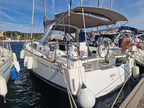 Beneteau Oceanis 38.1