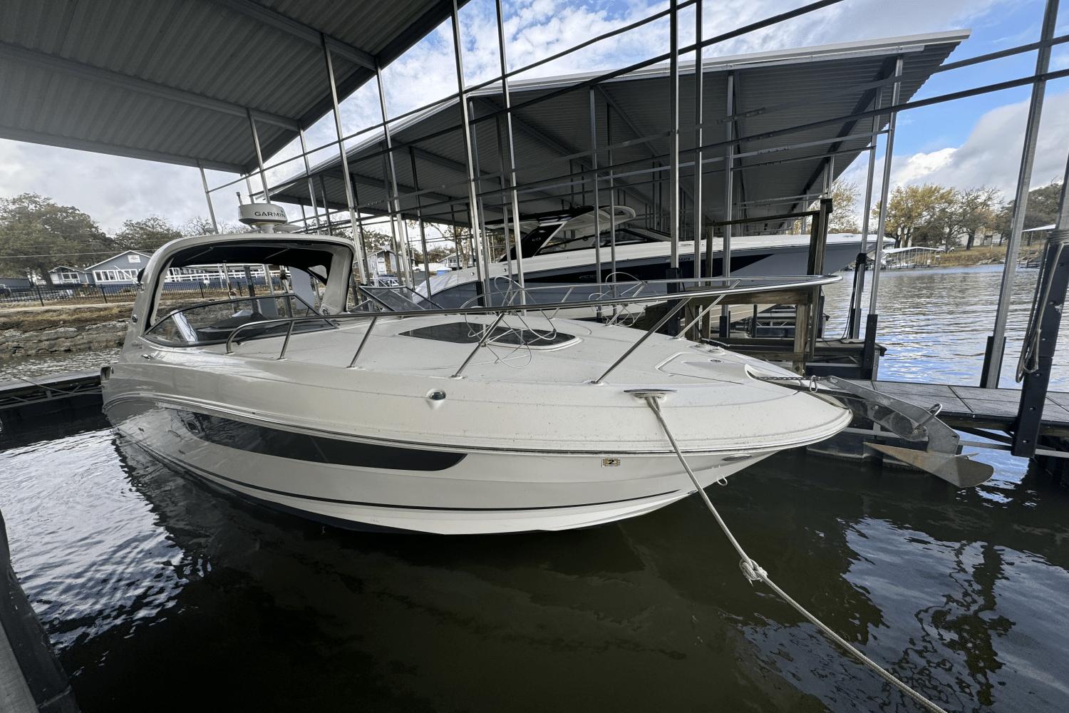 2015 Sea Ray 310 Sundancer