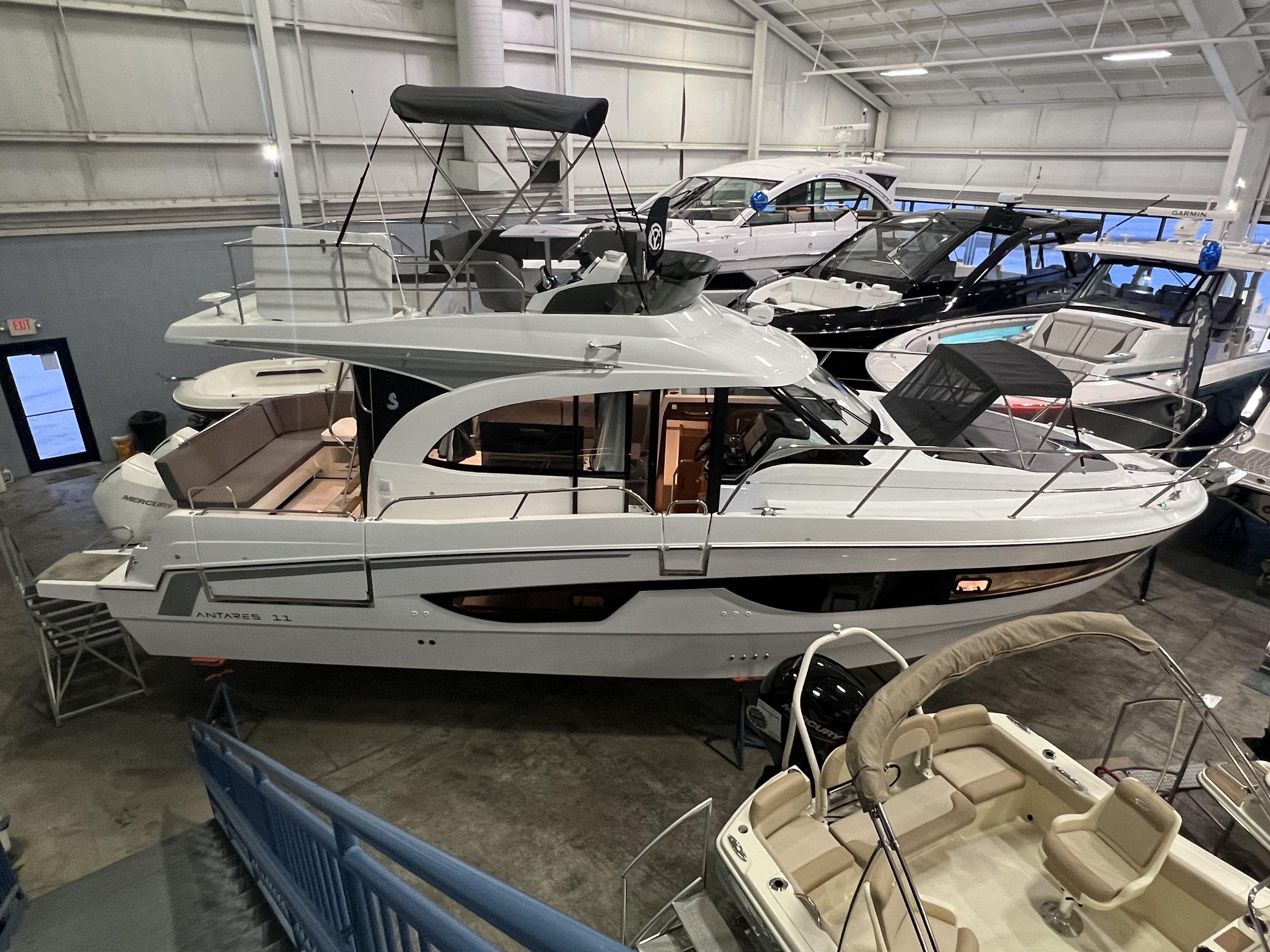 2024 Beneteau 11OB FLY