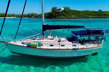 1995 Island Packet 40