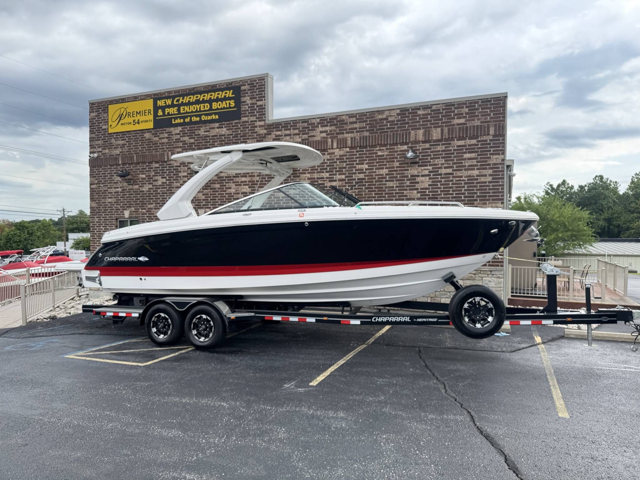 2022 Chaparral 30 Surf