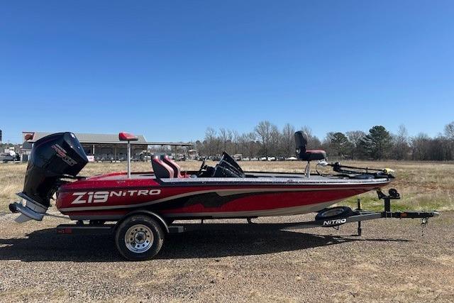 2025 Nitro Z19