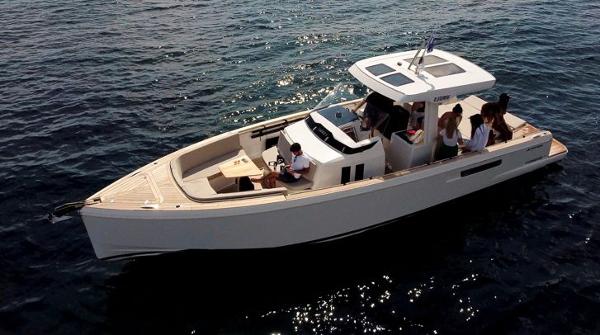 2022 Fjord 38