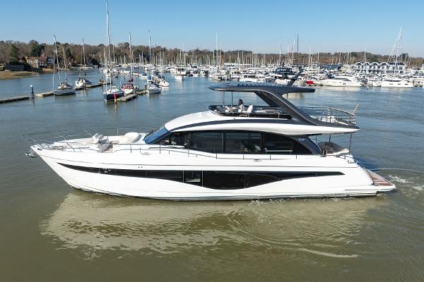 2025 Princess Y72