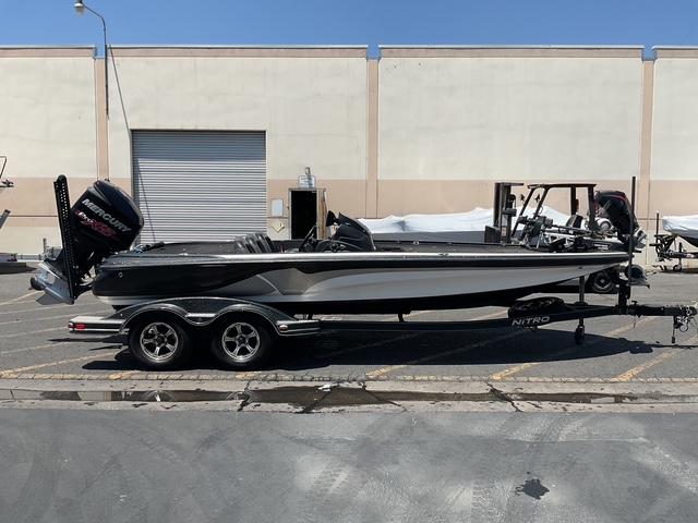 2015 Nitro Z-9