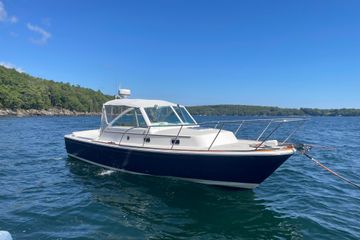 2012 Hunt Yachts Surfhunter