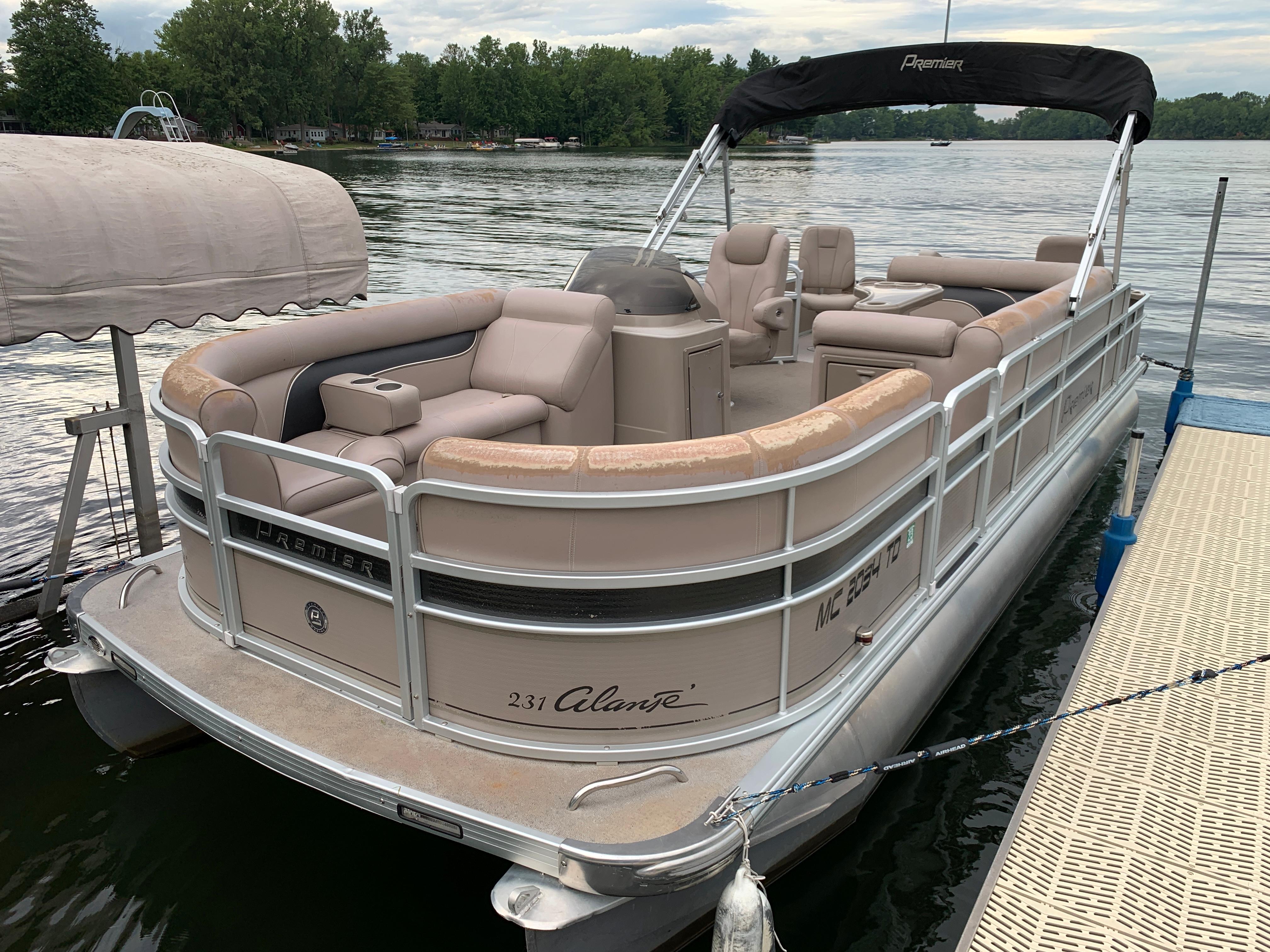 2008 Premier 231 Alante, Coral Michigan - boats.com