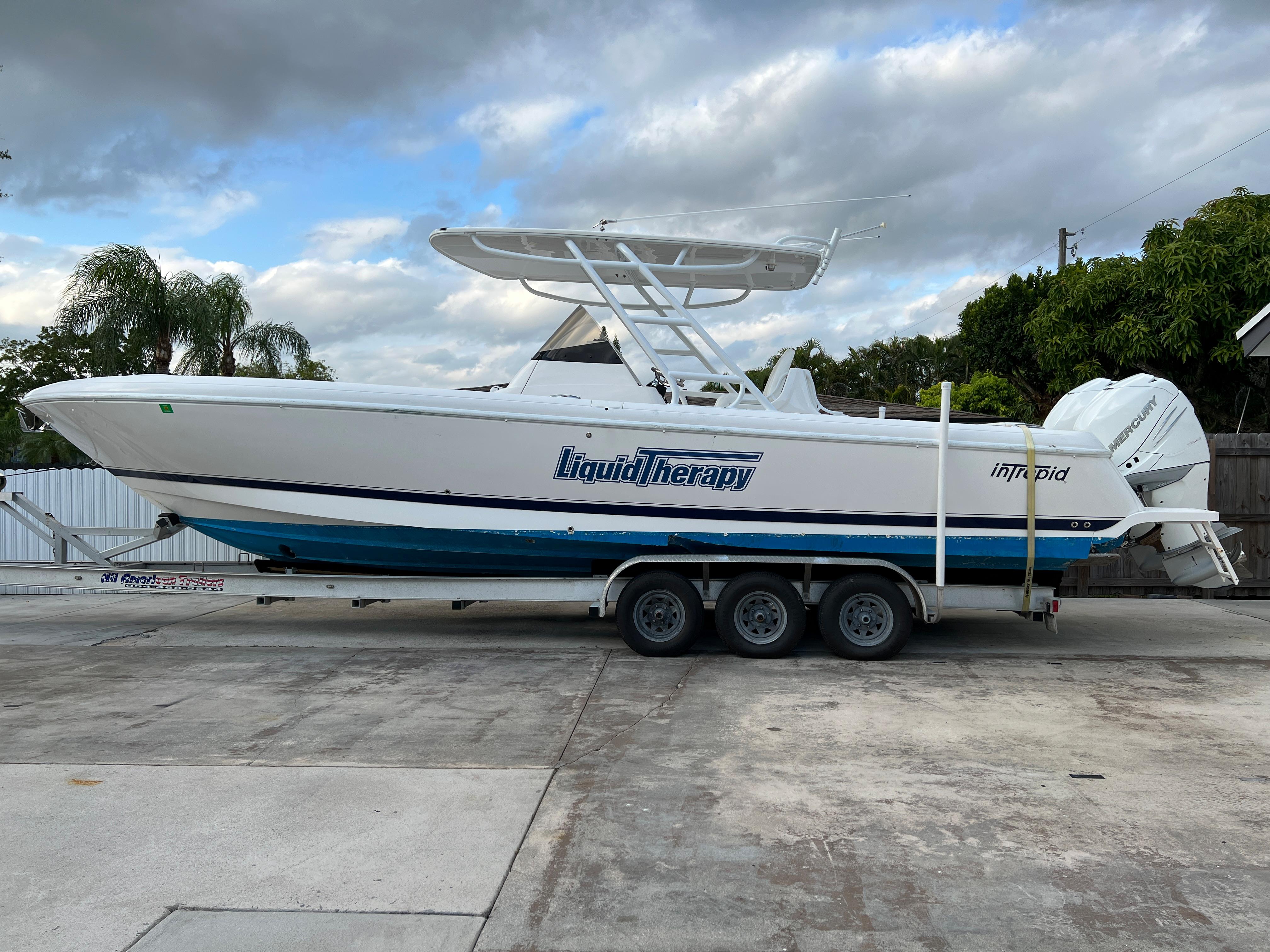 2016 Intrepid 327 Center Console, Miami United States