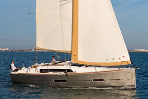 Dufour 382 Grand Large DUFOUR 382 GRAND LARGE