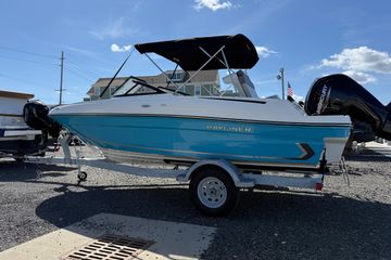 2025 Bayliner VR4 Bowrider OB