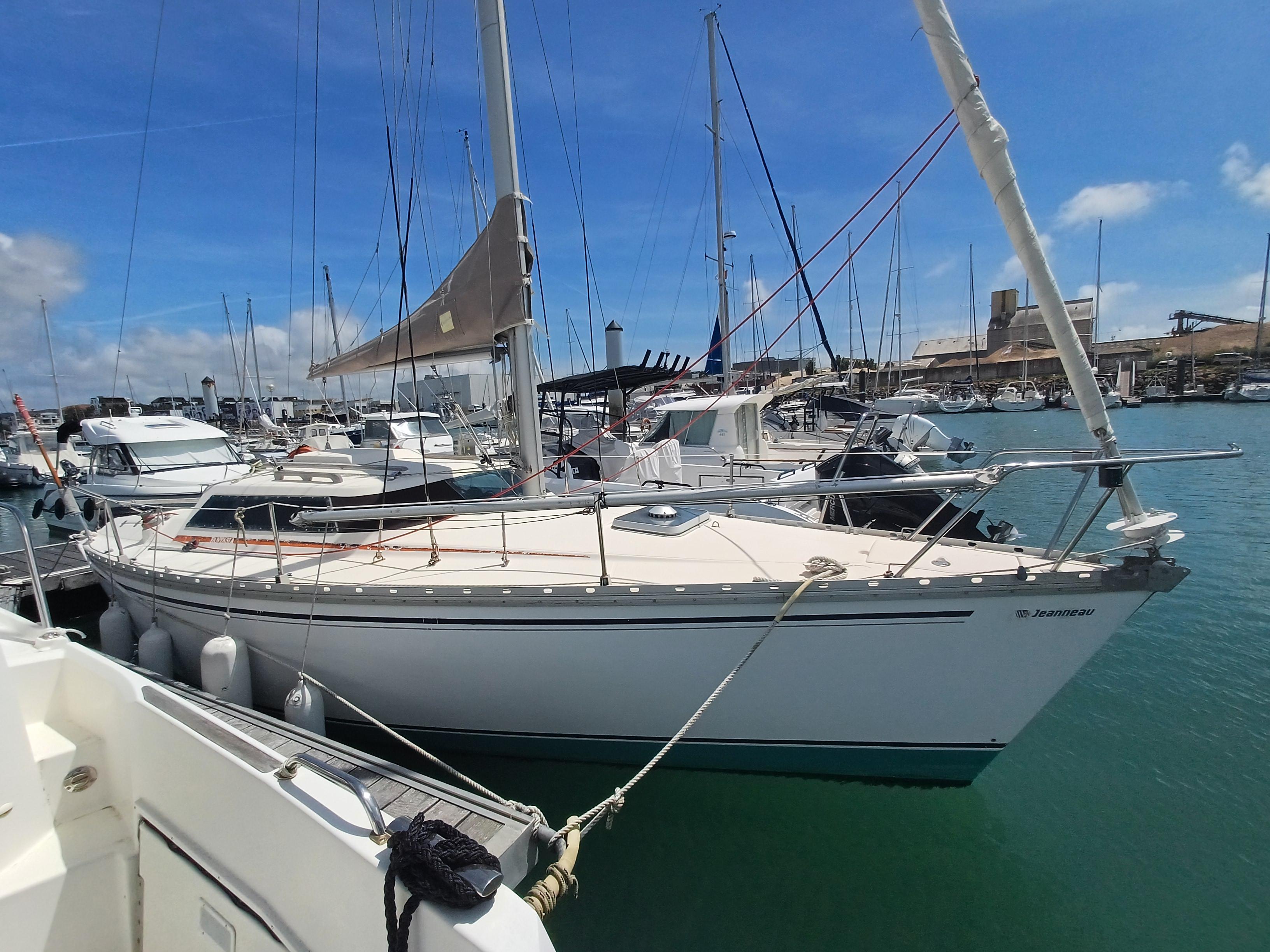 1982 Jeanneau Fantasia 27