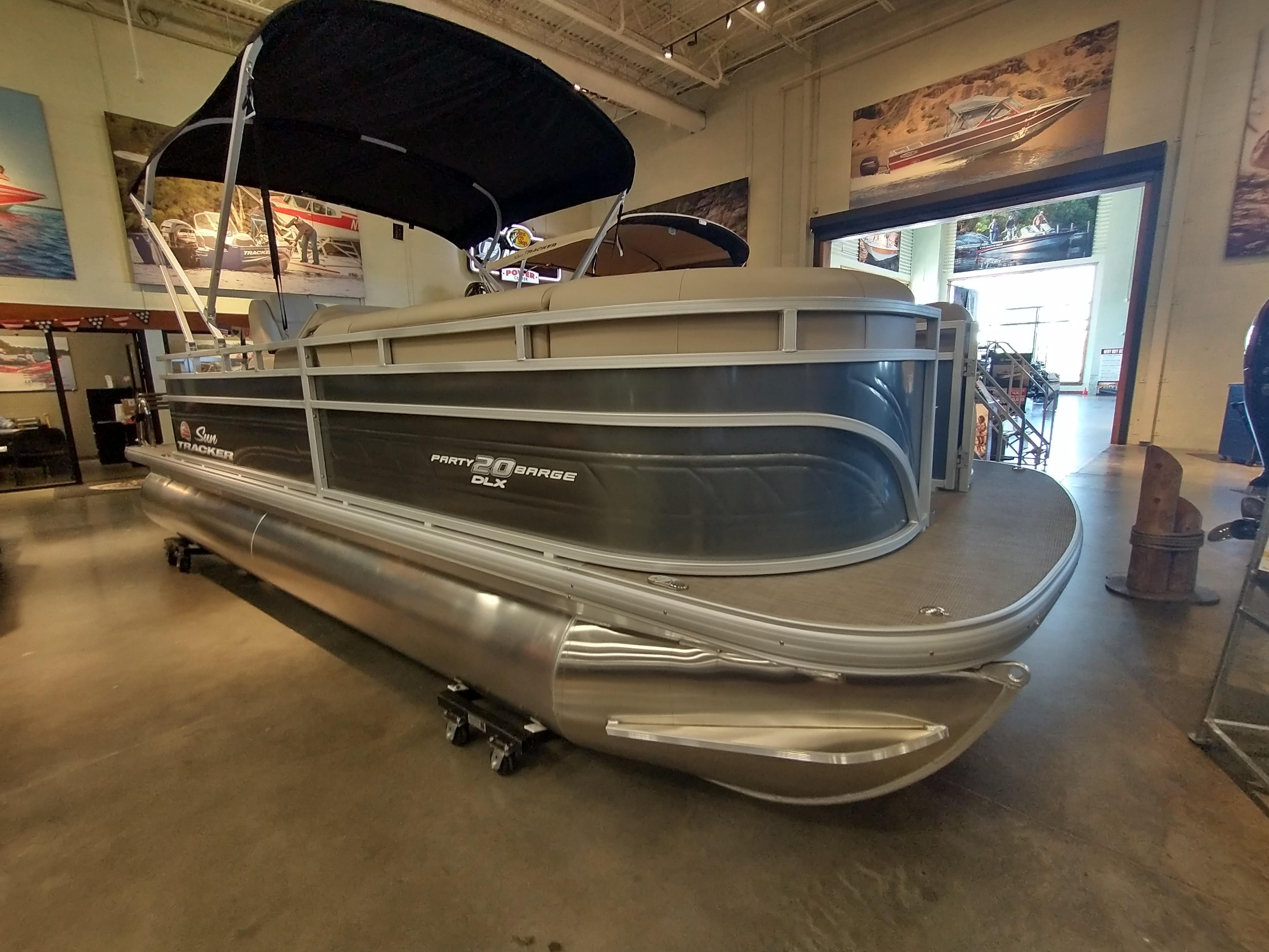 2024 Sun Tracker Party Barge 20 DLX, Tacoma Washington 