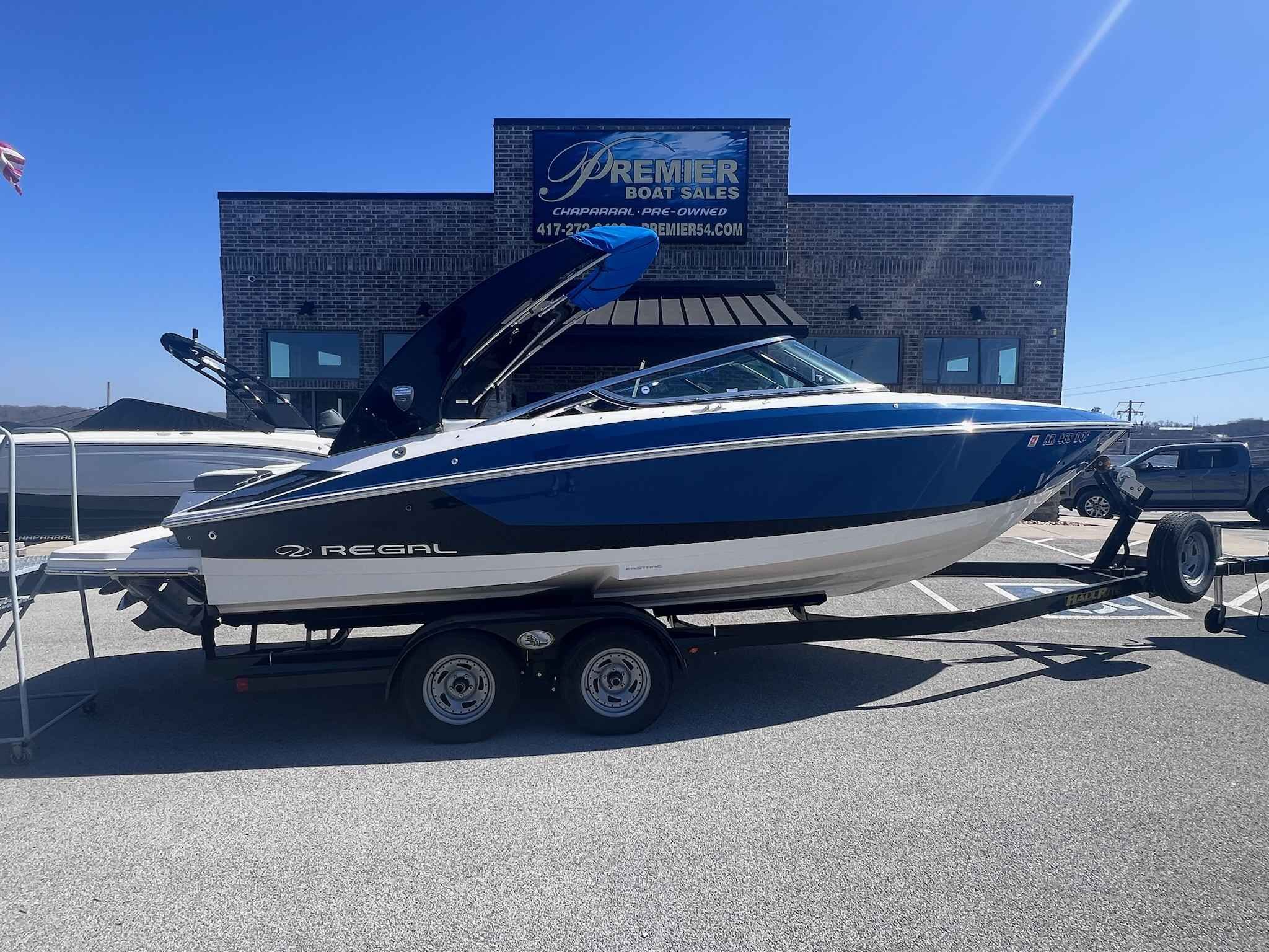 2017 Regal 2300 Bowrider