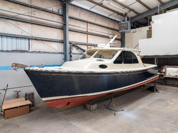 2006 Palm Beach Motor Yachts Avalon 32