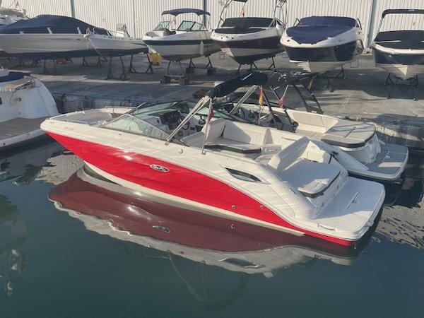 2018 Sea Ray SDX 250