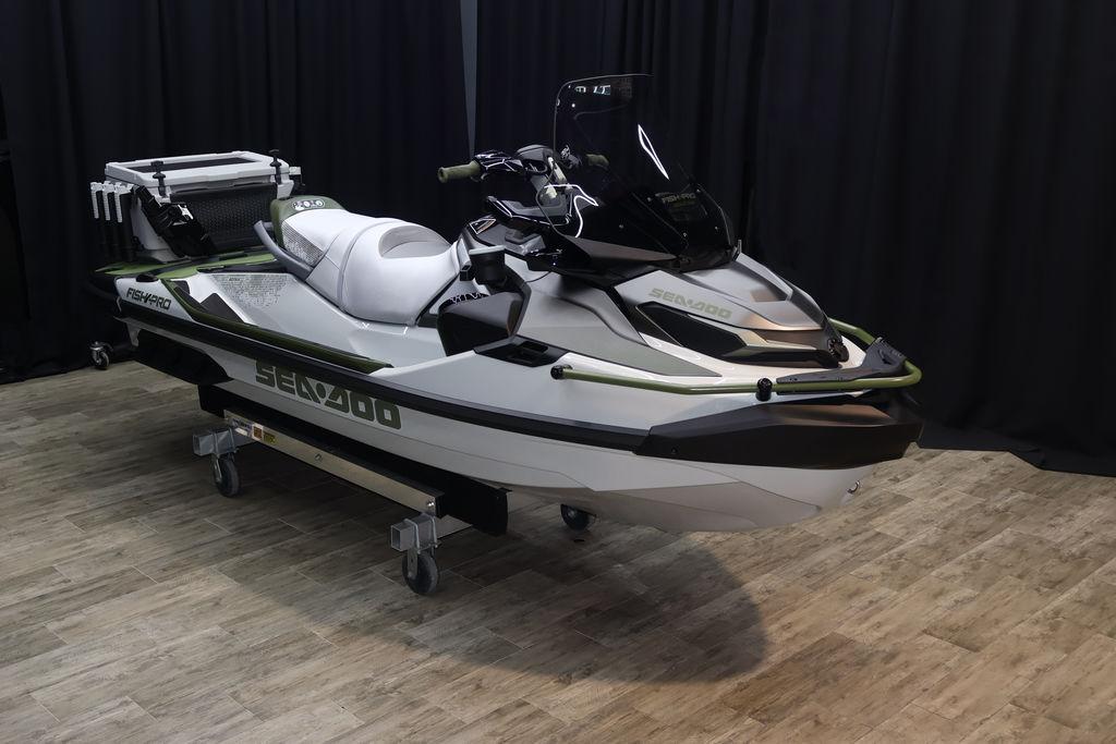 2025 Sea-Doo FishPro™ Apex 300