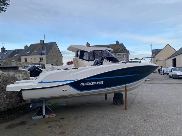 Quicksilver 705 open
