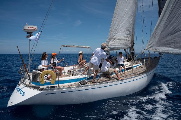 Nautor Swan 47