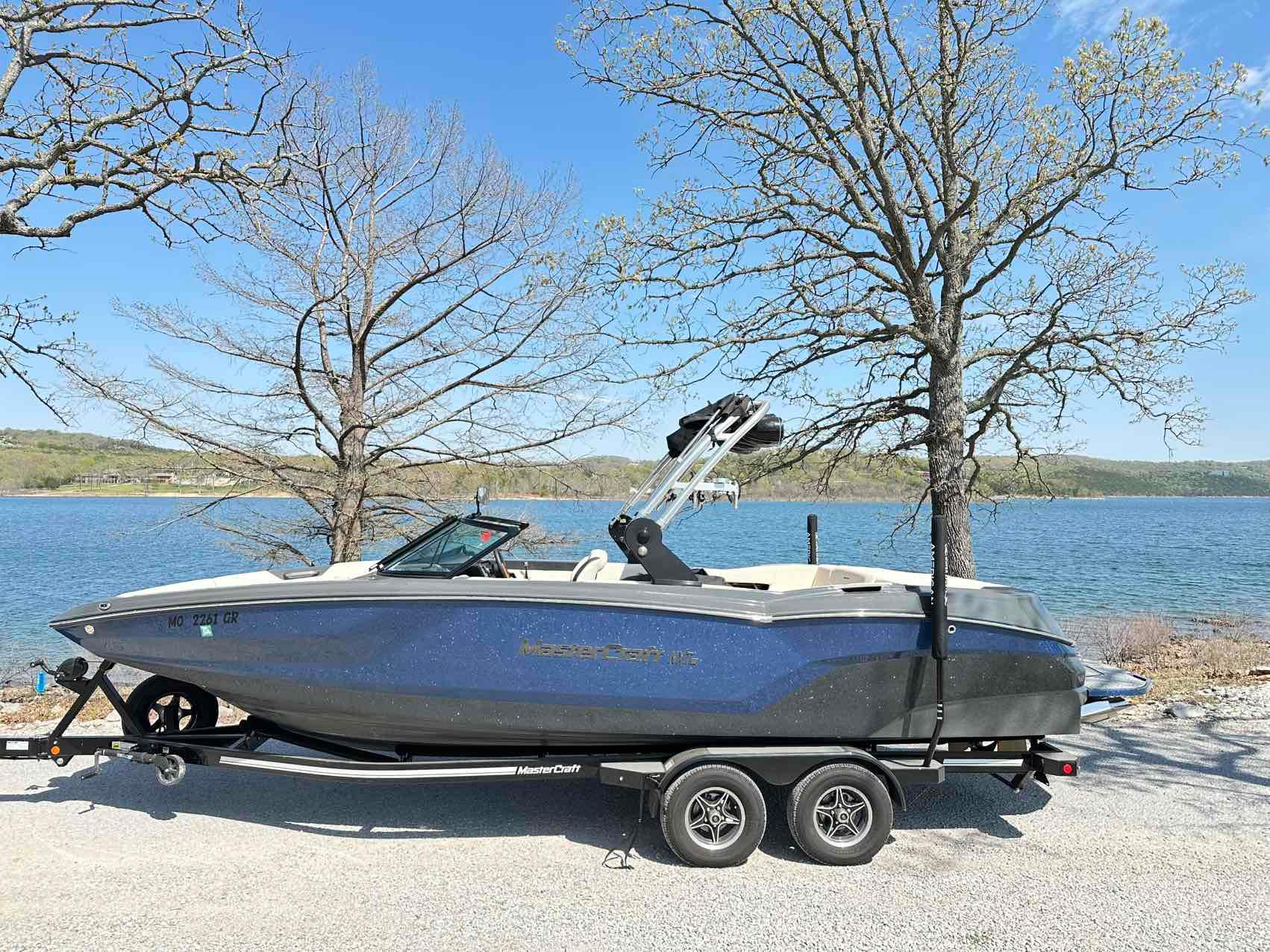 2021 MasterCraft NXT24