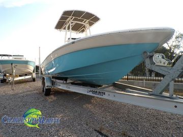 2023 NauticStar 227 XTS