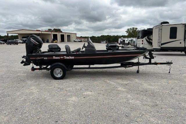 2021 Bass Tracker Classic XL