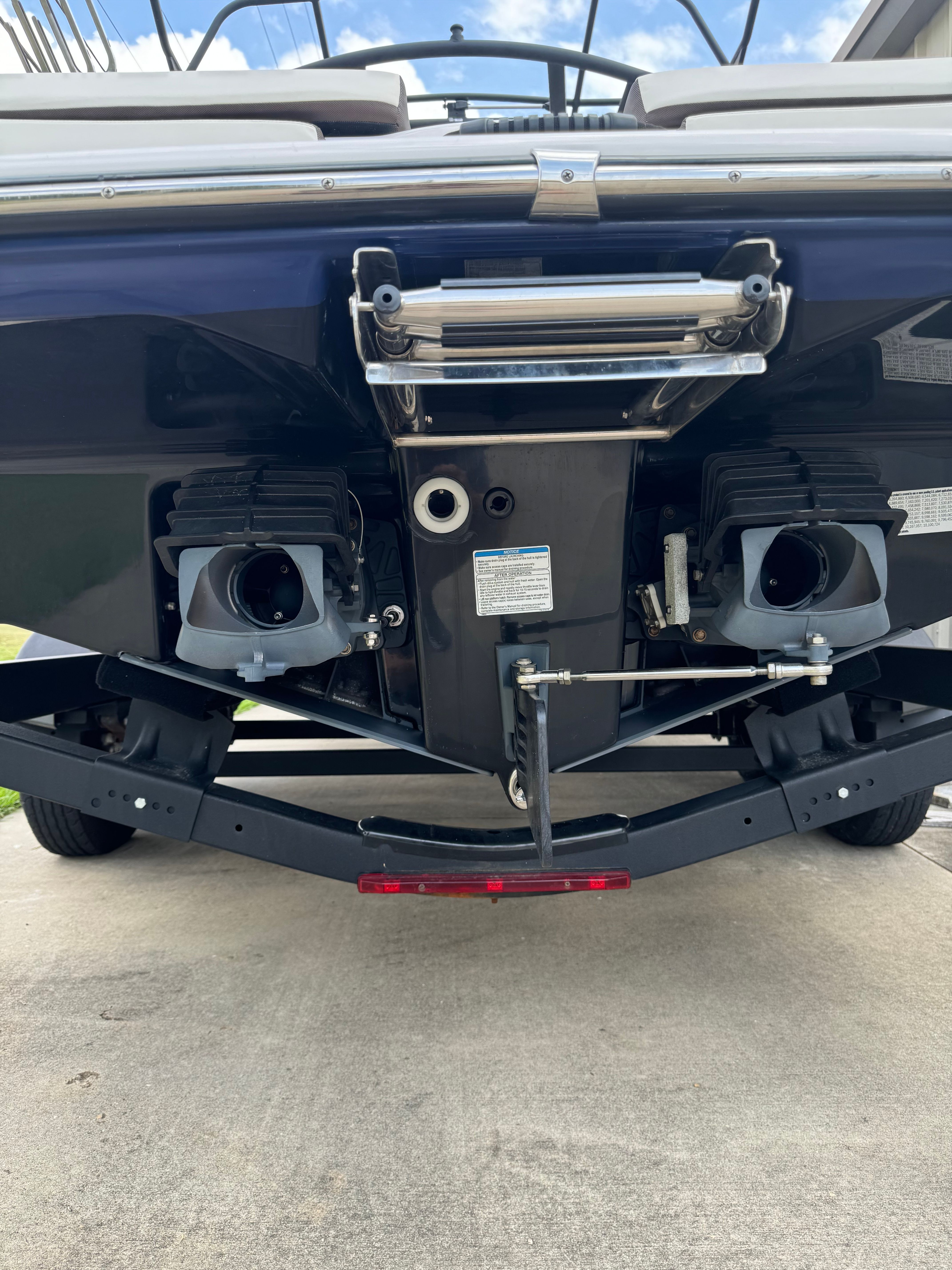 2021 Yamaha Boats 252SD