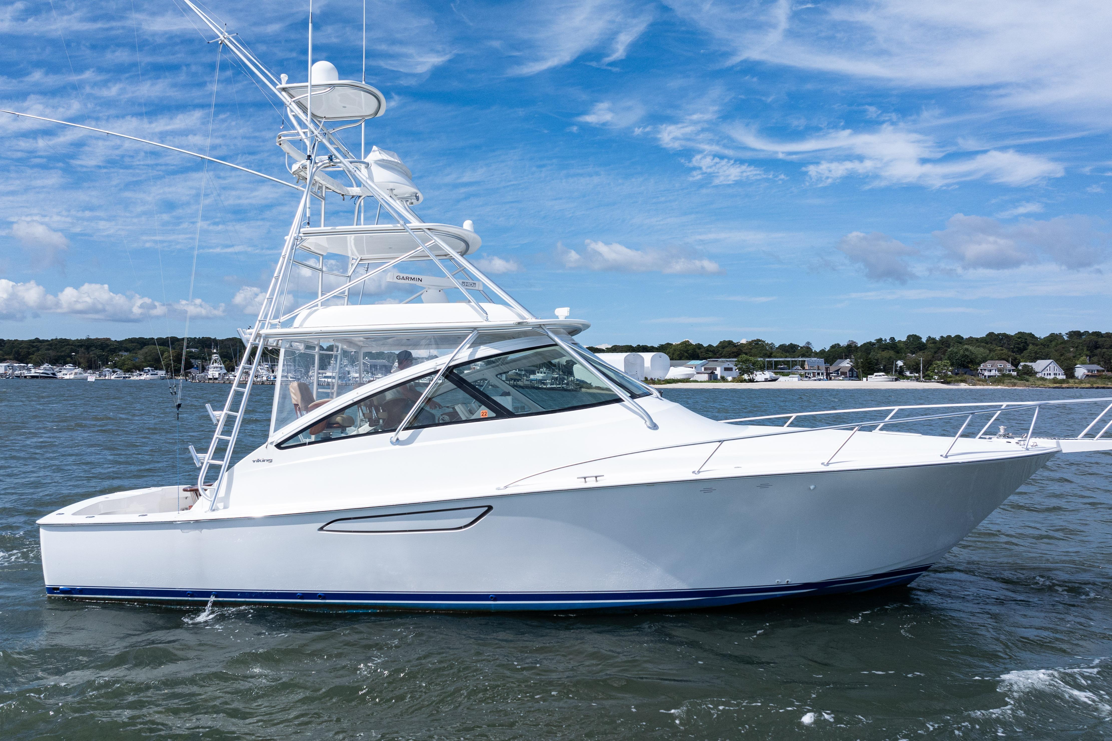 2014 Viking 42 Express