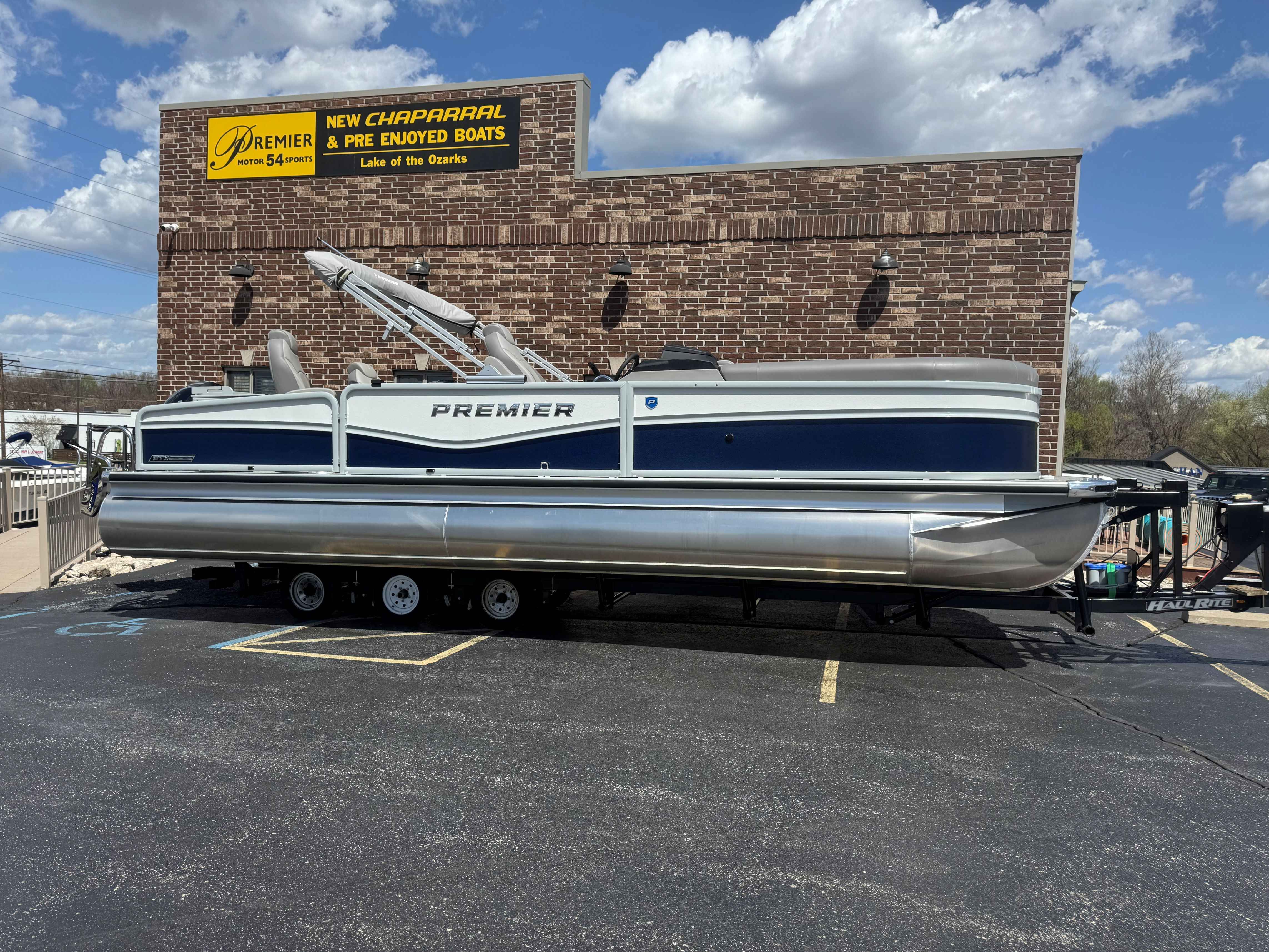 2025 Premier Sunsation Angler (PTX28) 250 2PT