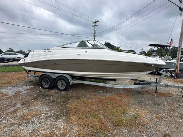 2009 Yamaha Boats 232 Limited
