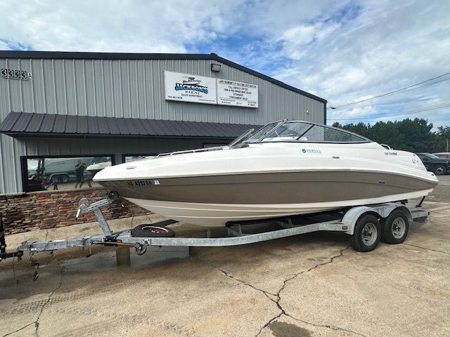 2009 Yamaha Boats 232 Limited
