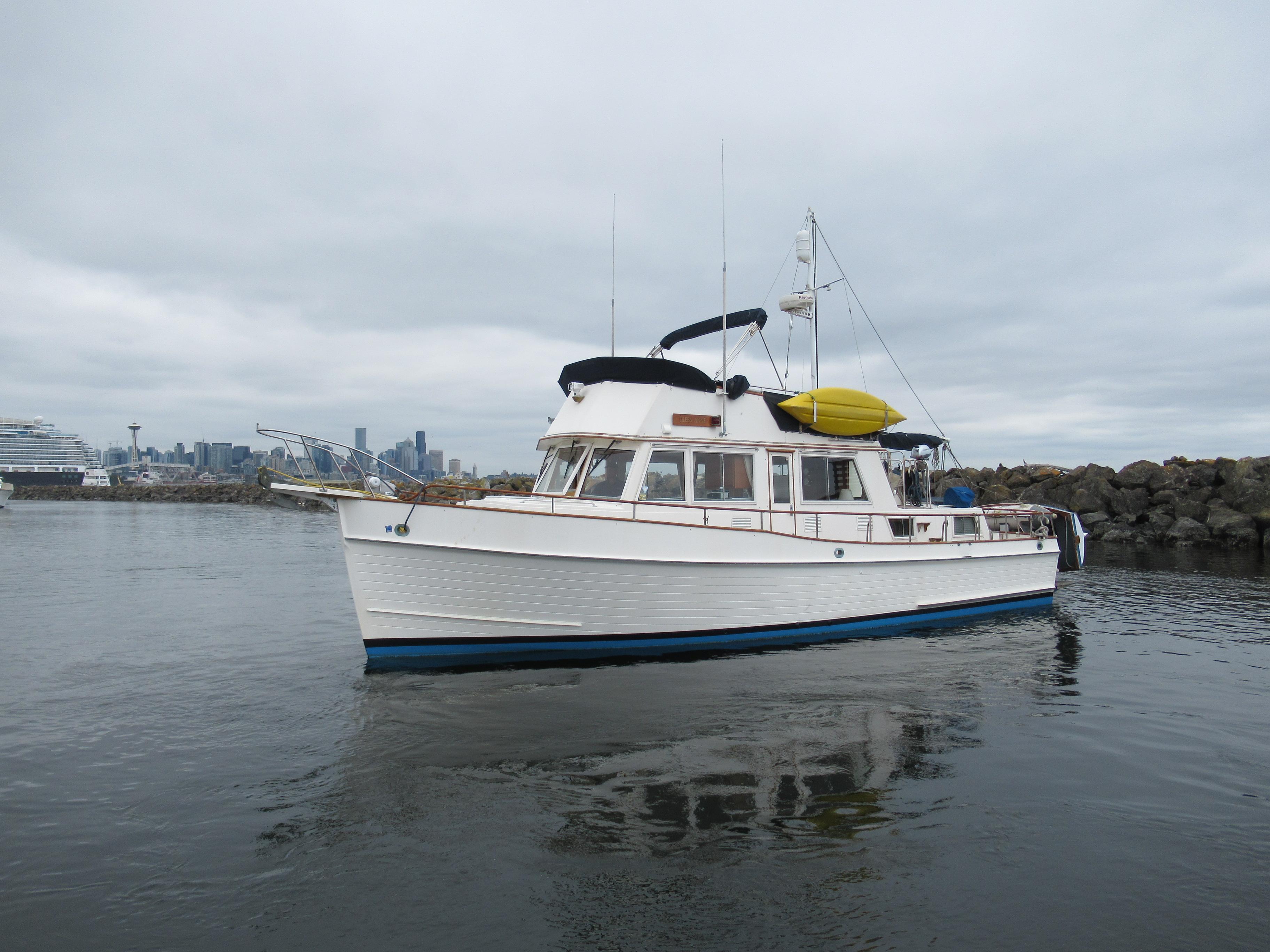 1990 Grand Banks Classic