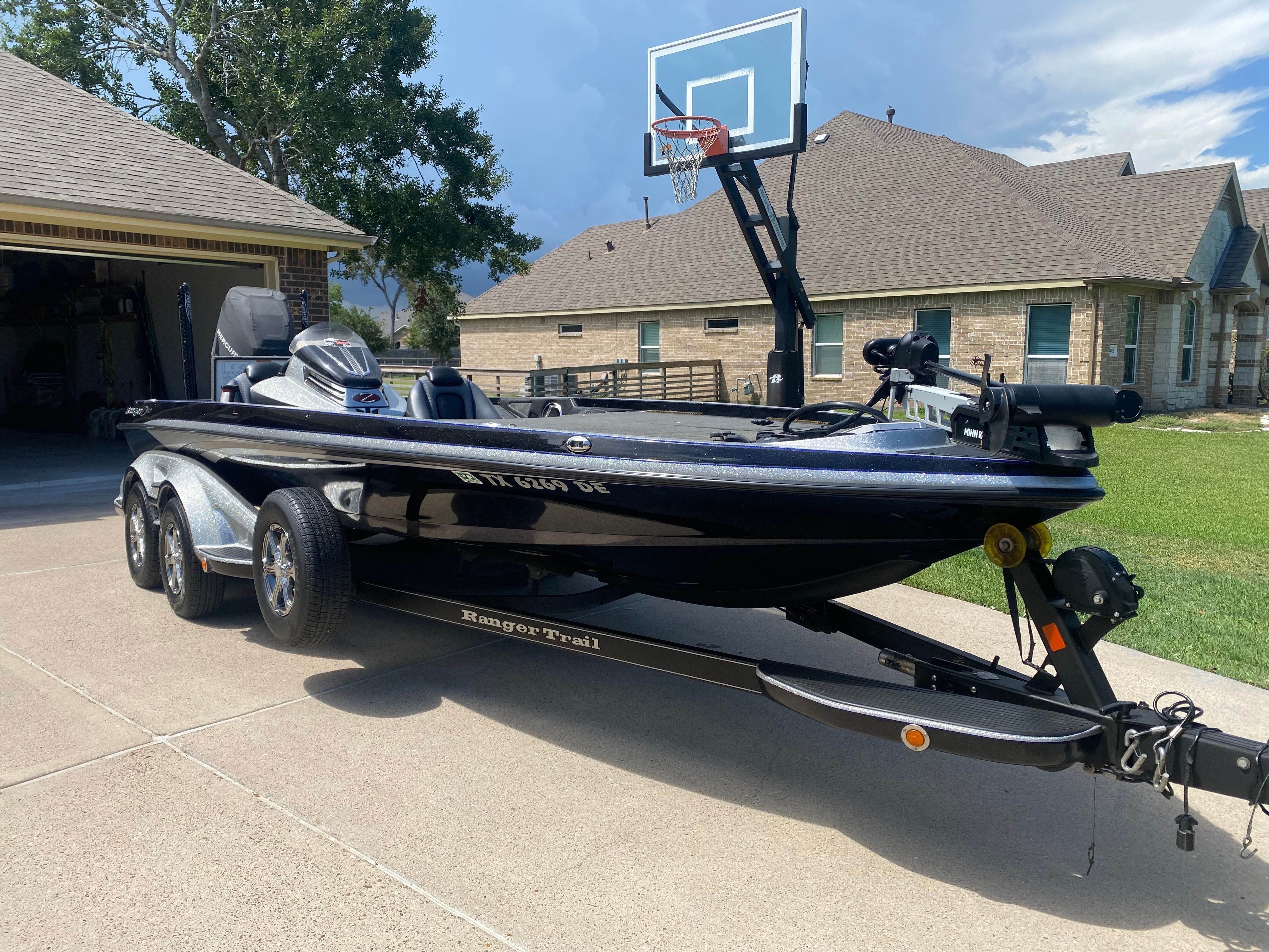 2016 Ranger Z521 Comanche