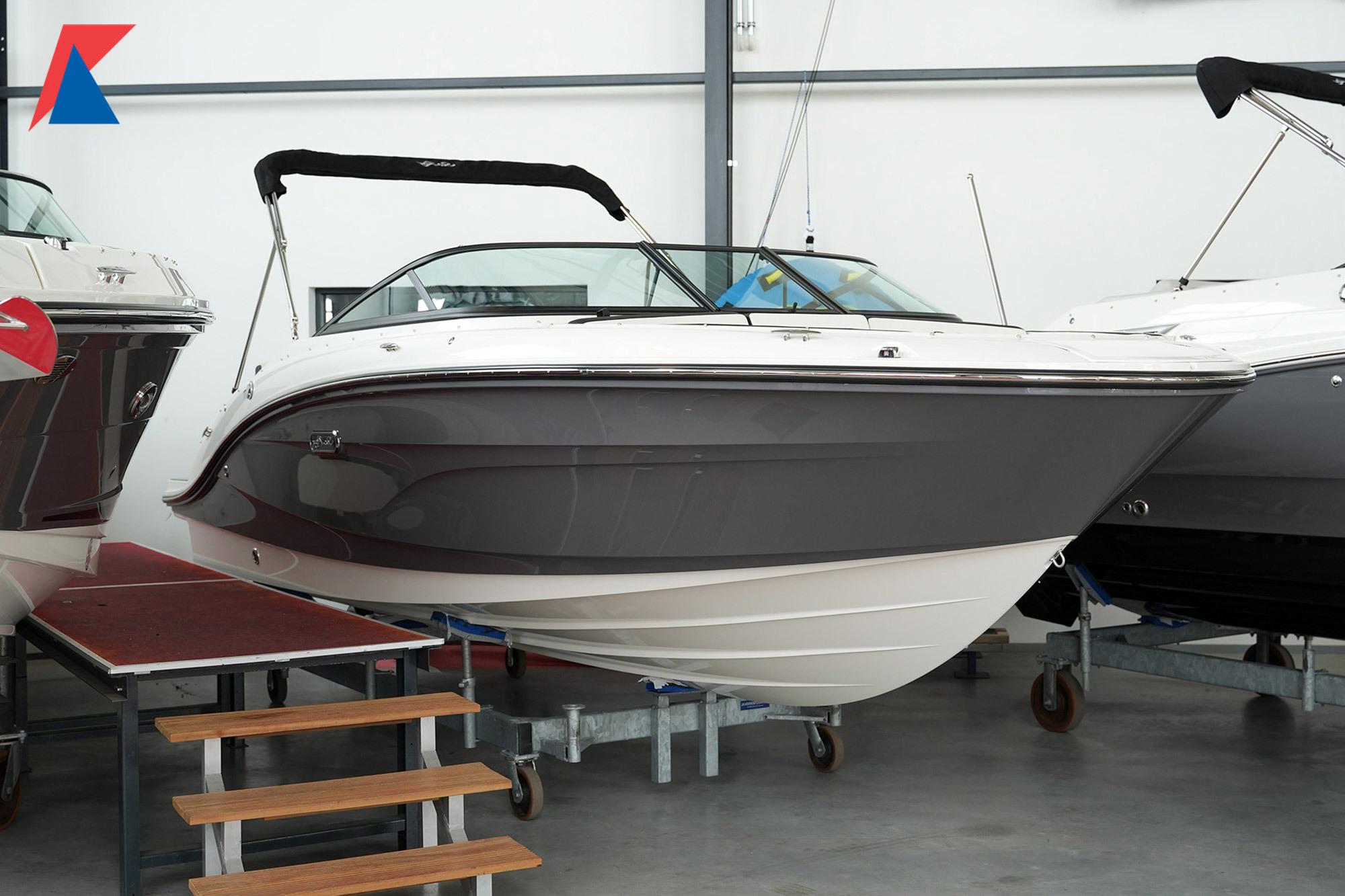 2024 Sea Ray SPX 210