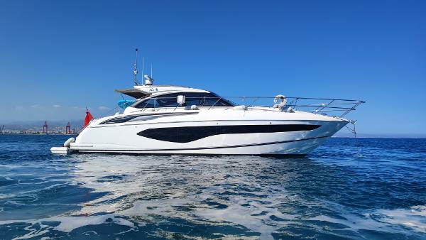 2020 Princess V50