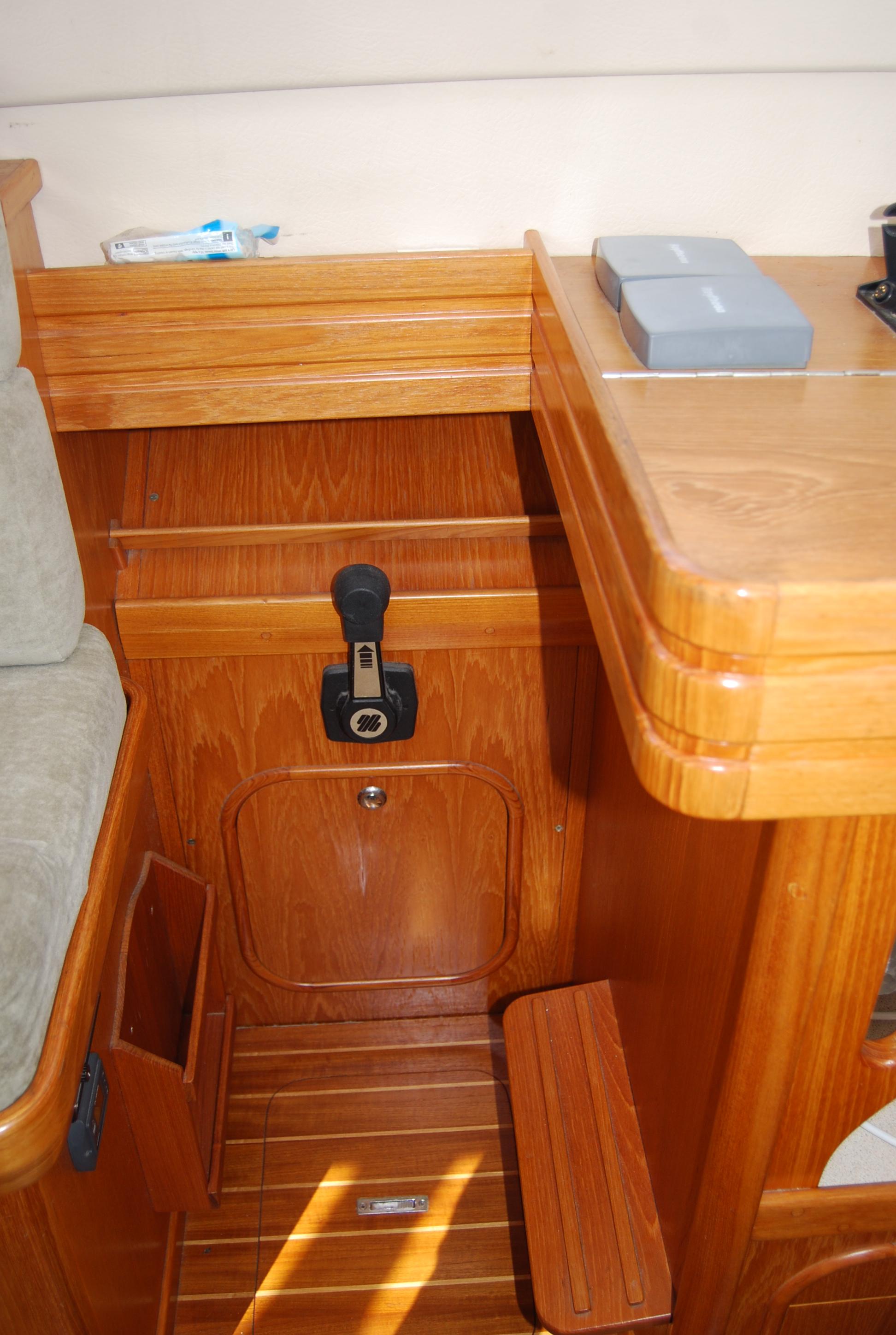 ウィンスロー・ホーマー、YACHT IN A COVE, GLOUCESTER 2001 Vancouver 34 Pilothouse, West Mersea Essex - boats.com