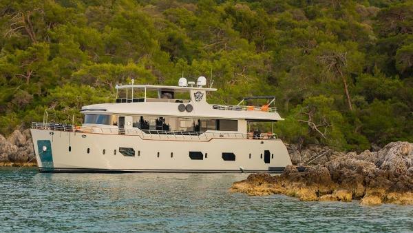 2022 Custom Hasmarine Yachting M26