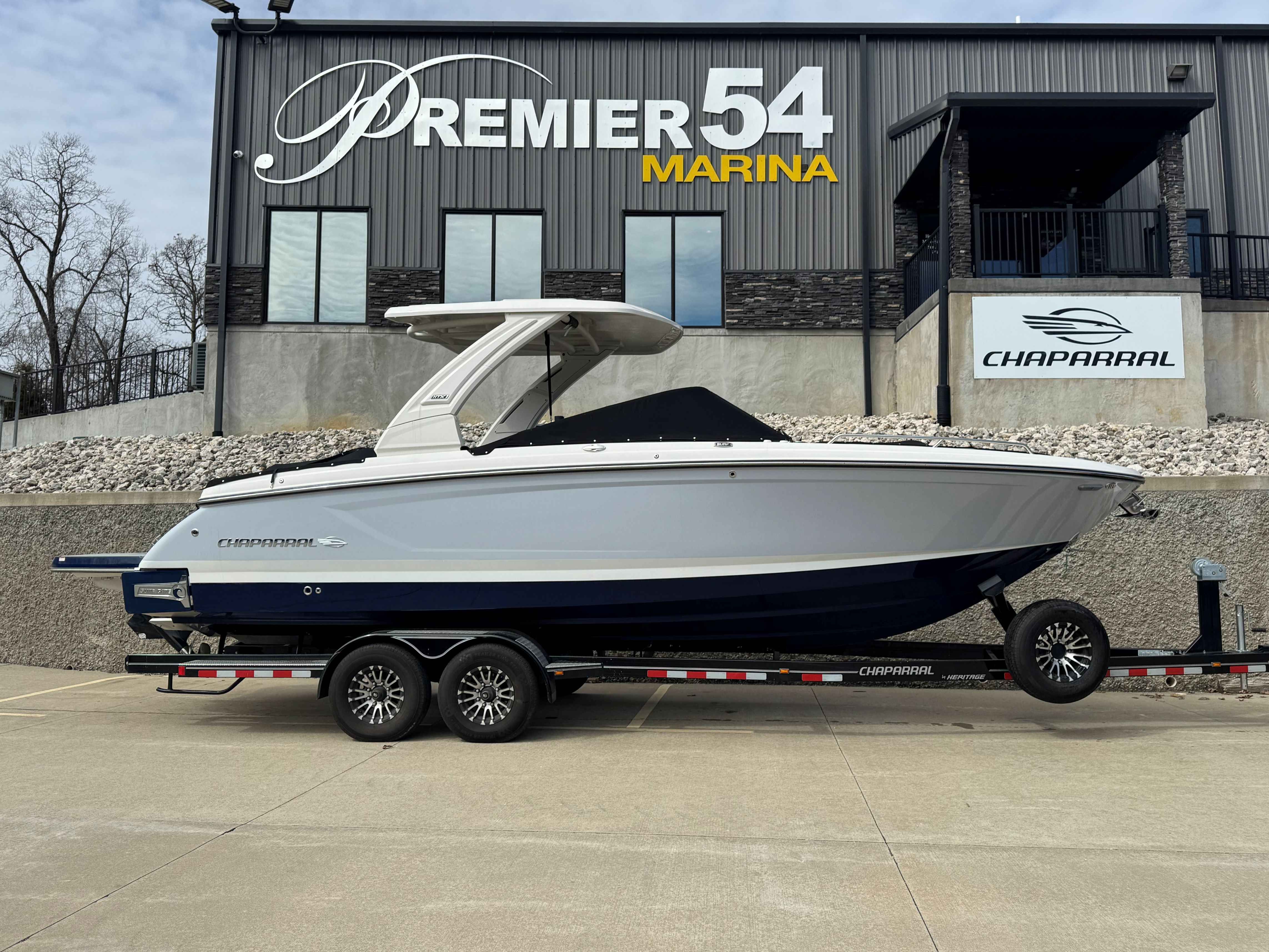 2025 Chaparral 30 Surf