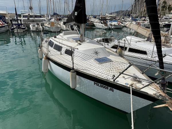 1977 Dufour 28
