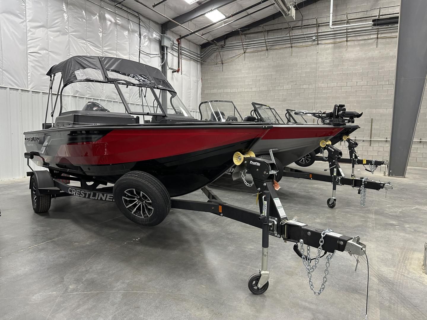 Crestliner CRESTLINER 1850 Fish Hawk WT Jumpseat