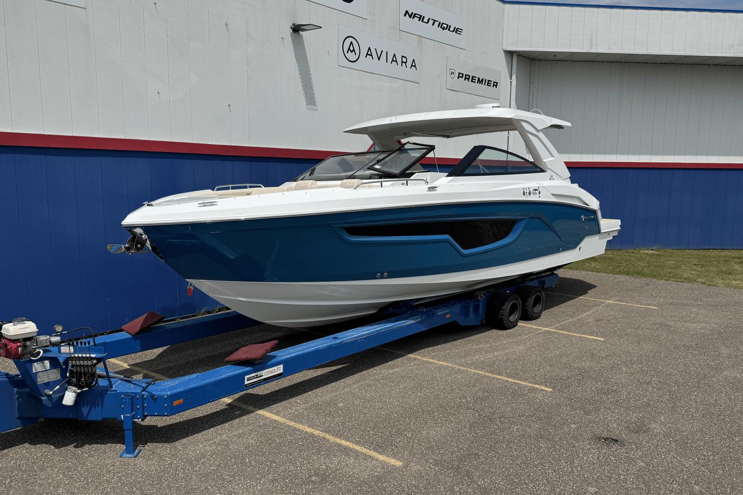 2026 Cruisers Yachts 34 GLS