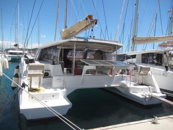 2019 Nautitech 40 Open