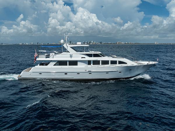 Westport Westbay Sonship Raised Pilothouse 1998 Westport Westbay Sonship Raised Pilothouse yacht cruising on open sea under cloudy sky.