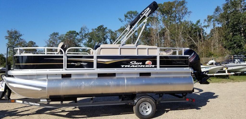 Hoak recommends best of Bass tracker bikini boat top Squirt orgasm thumbs