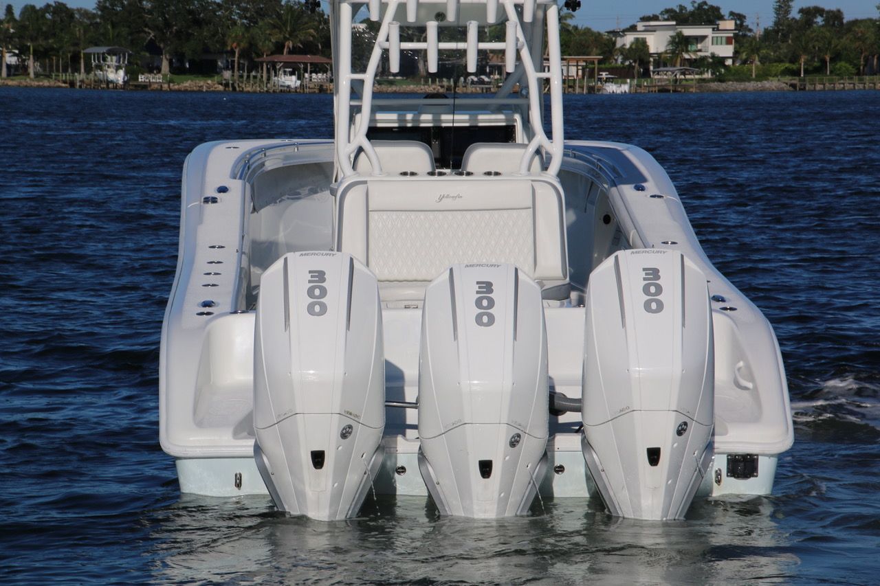2015 Yellowfin 36